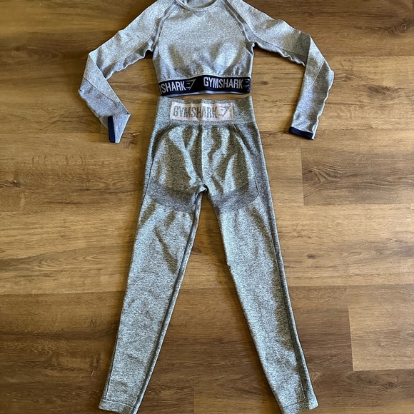 Gymshark Flex Crop Top Long Sleeve Active Gray Shirt and Pants included - Picture 3 of 11